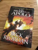 Portada de Las Pruebas de Apolo 2: La Profecía Oscura