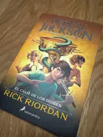 Portada de Percy Jackson y el Cáliz de los Dioses